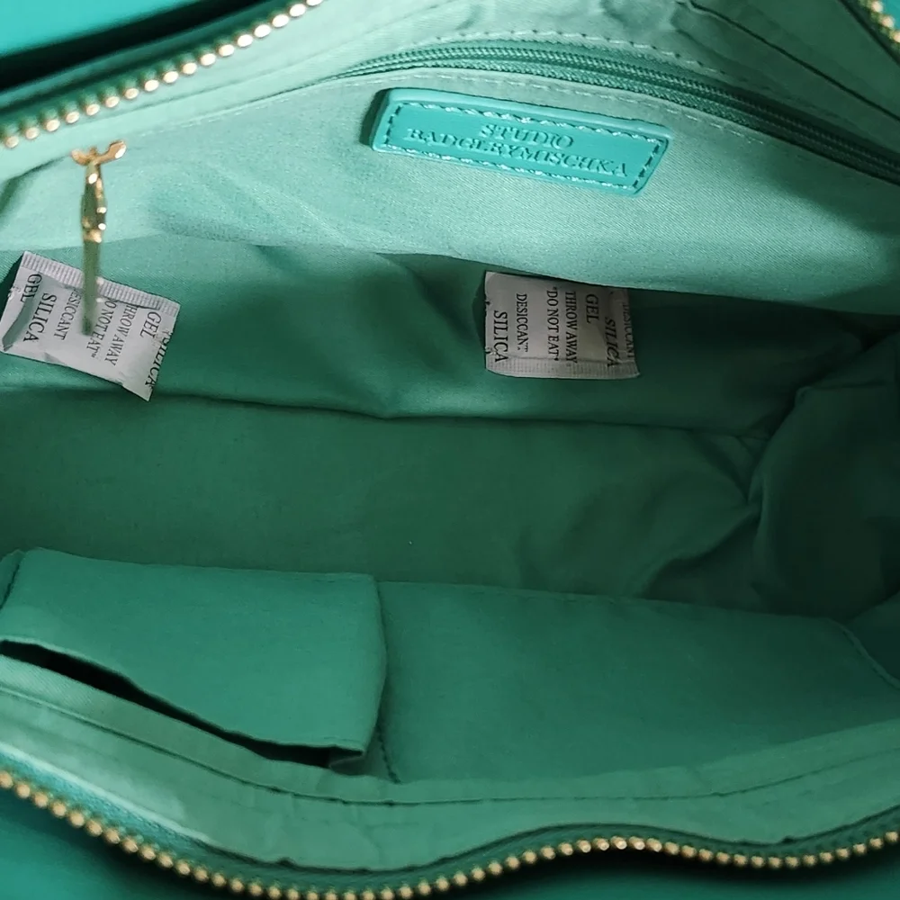 NWT Badgley Mischka Large Tote